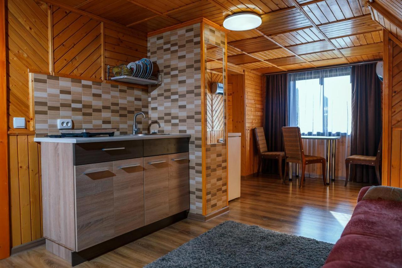 Апартаменти Для Двох Verchovyna Exteriör bild